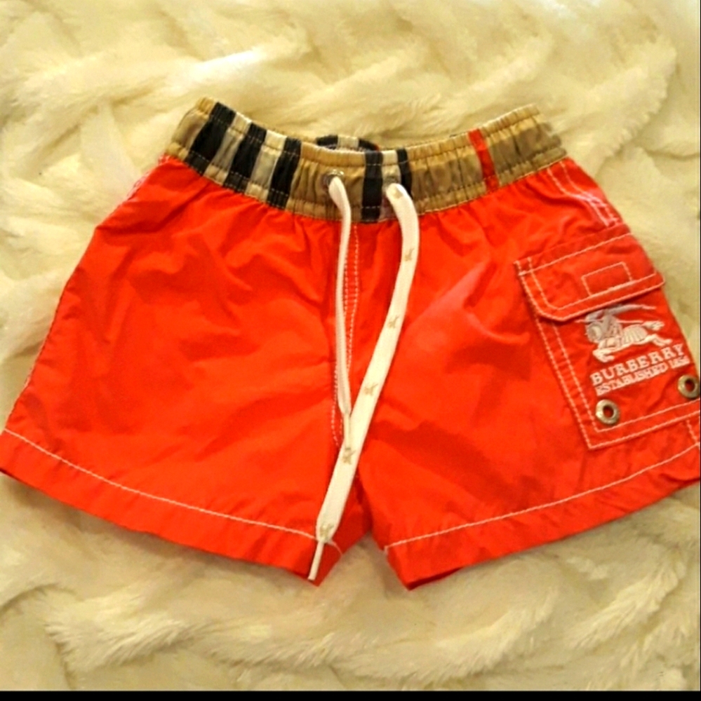 Baby burberry shorts